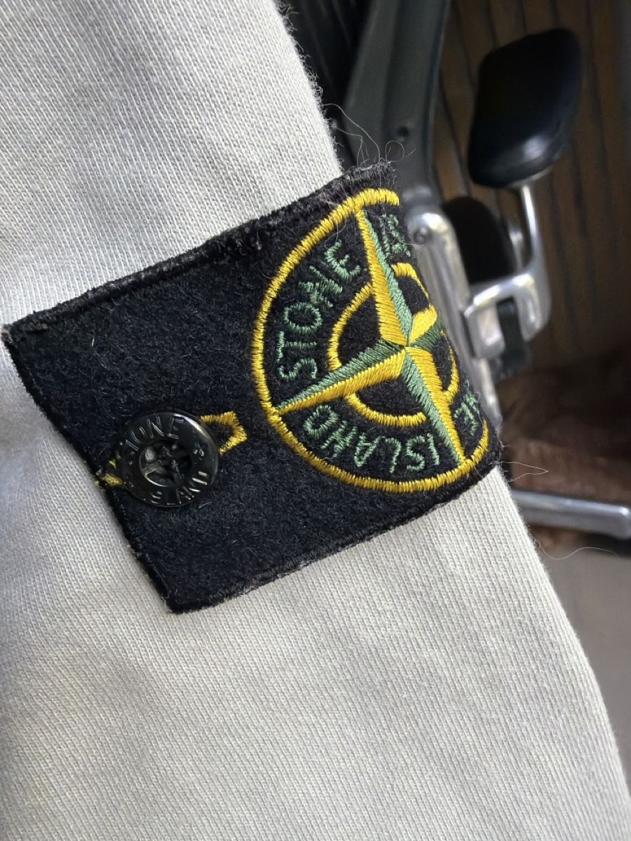Stone Island Maglioni & Felpe: Stone Island sweater (s) – Usato da Mont-sur-Lausanne venduto da sashwindow 1