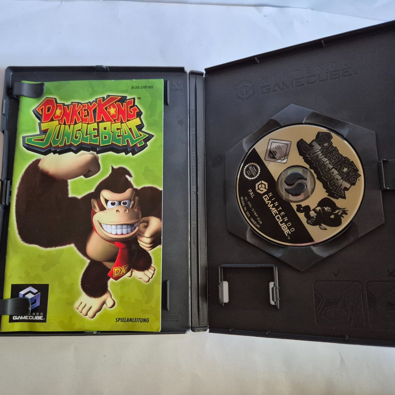 Nintendo Giochi: Donkey Kong Jungle Beat - GC – Usato da Zürich venduto da Mephisto87 1