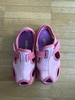 Badeschuhe Grösse 25