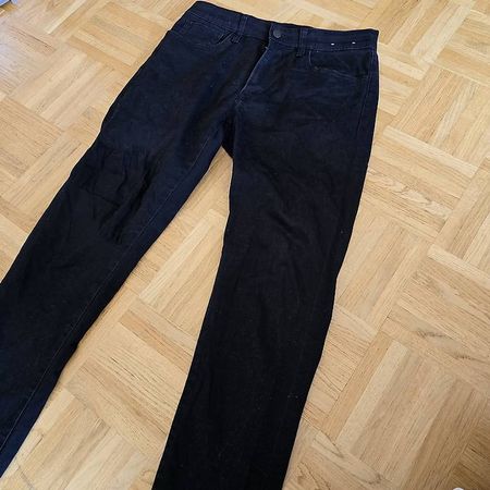 Uniqlo Black Skinny Jeans