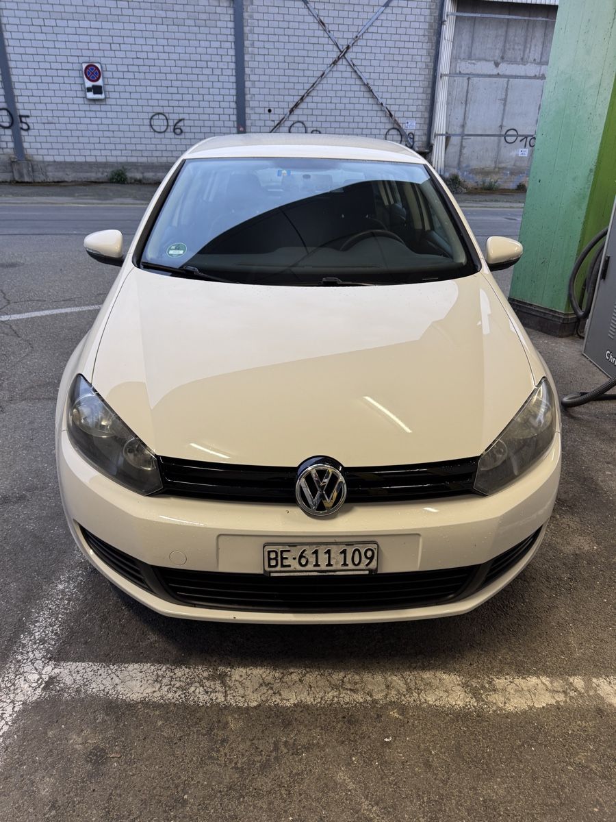 VW Automobili: VW GOLF 6 1.6 tdi – Usato da Bern venduto da kamen02