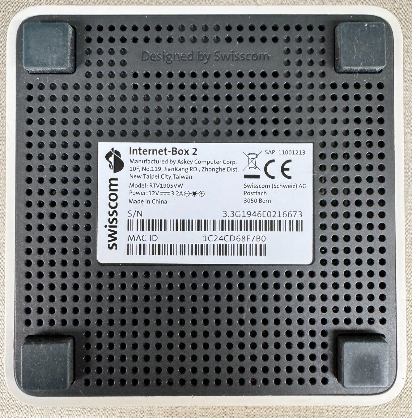 Swisscom Modem & Router: Swisscom Internet-Box 2 und TV-Box 5 – Usato da Basel venduto da Corcom66 3