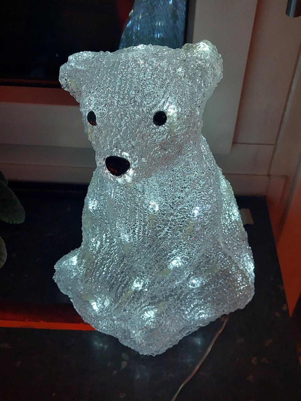 Alle Dekorationen: Teddy Bär beleuchtet Led 30cm hoch – Gebraucht aus Basel von mabu46