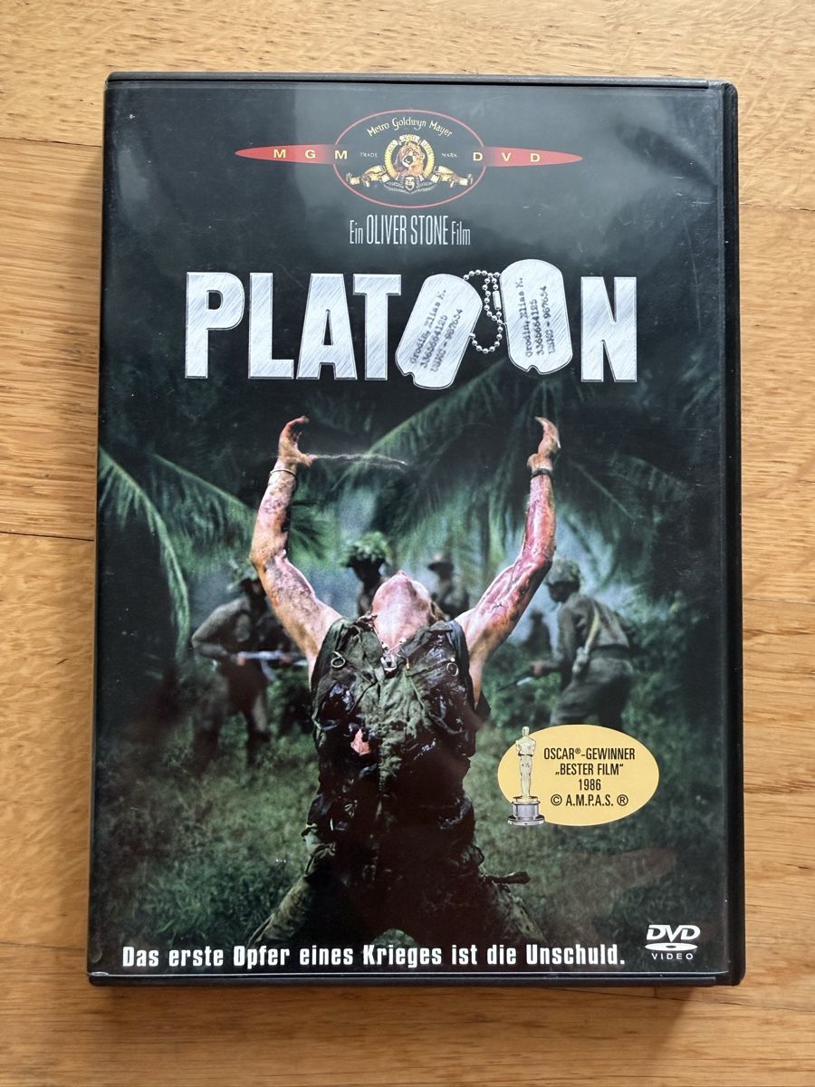 Tutti i DVDs: Platoon (1986) - DVD – Usato da Kölliken venduto da nerdorado