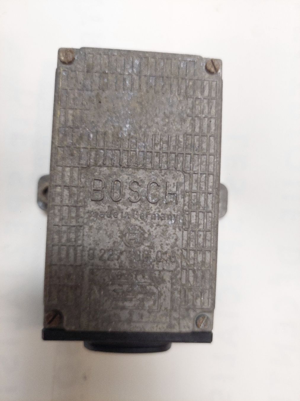 Bosch Tutti pezzi di ricambio auto: Steuergerät Bosch Zündung – Usato da Hinwil venduto da vollgasf 1