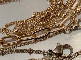 Lot bracelets doré