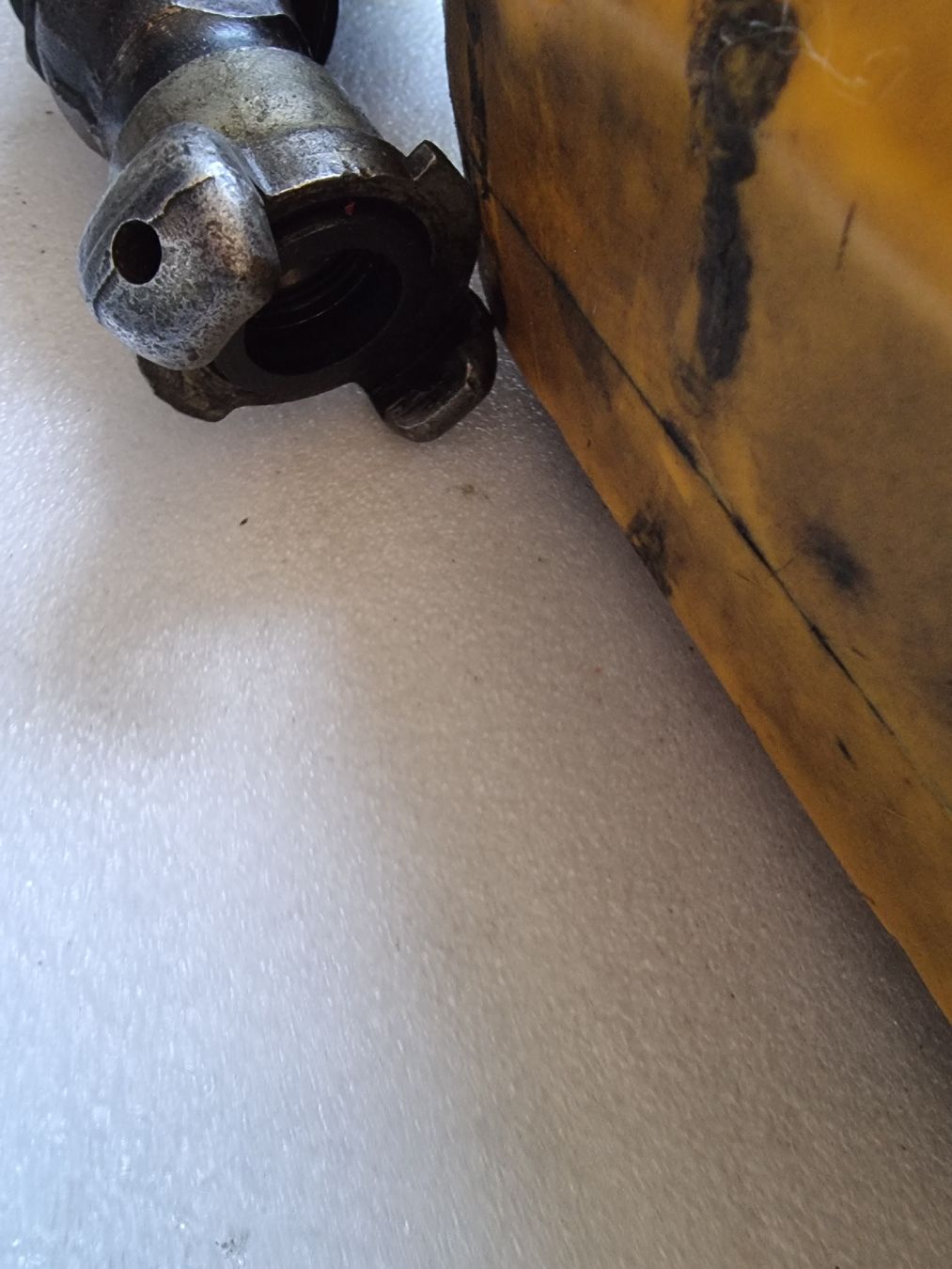 Tutti gli attrezzi: Pneumatik Hammer – Usato da WIL SG venduto da Sprin319 5