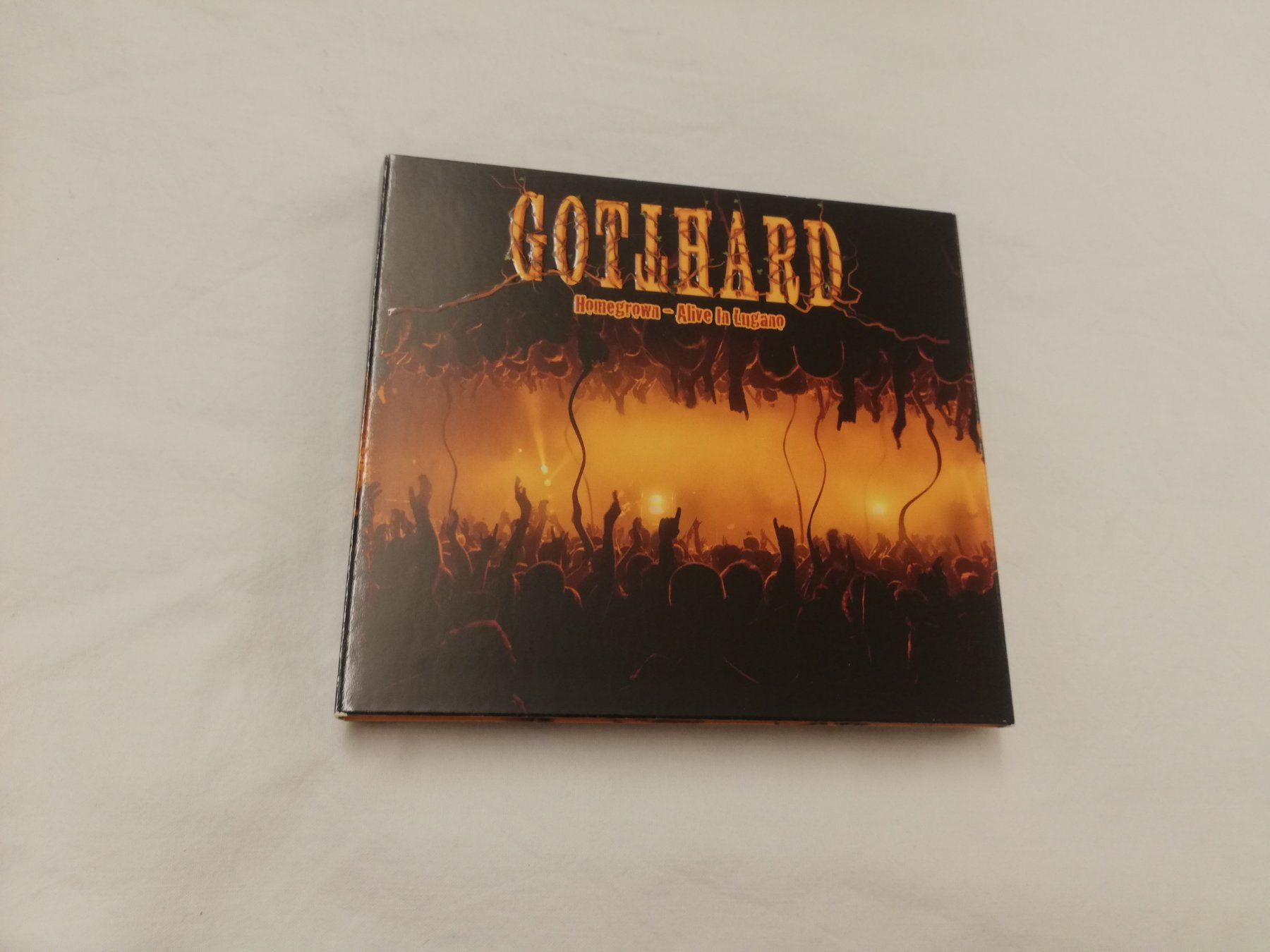 CD: GOTTHARD - HOMEGROWN - ALIVE IN LUGANO – Usato da Bern venduto da Vinylsound.ch