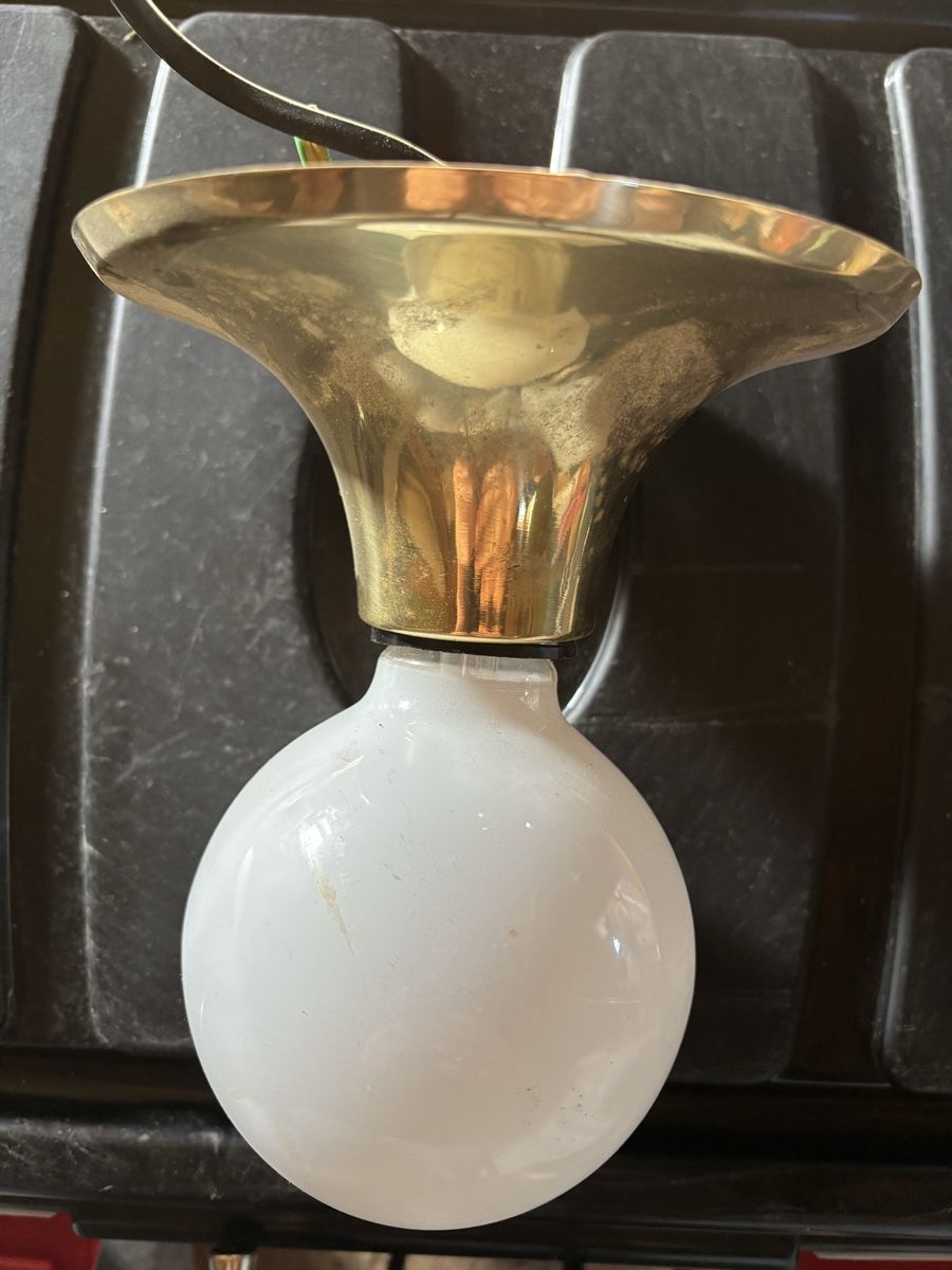 Lampade: Messing Lampe mit Glühbirne – Usato da Wald AR venduto da bertli00