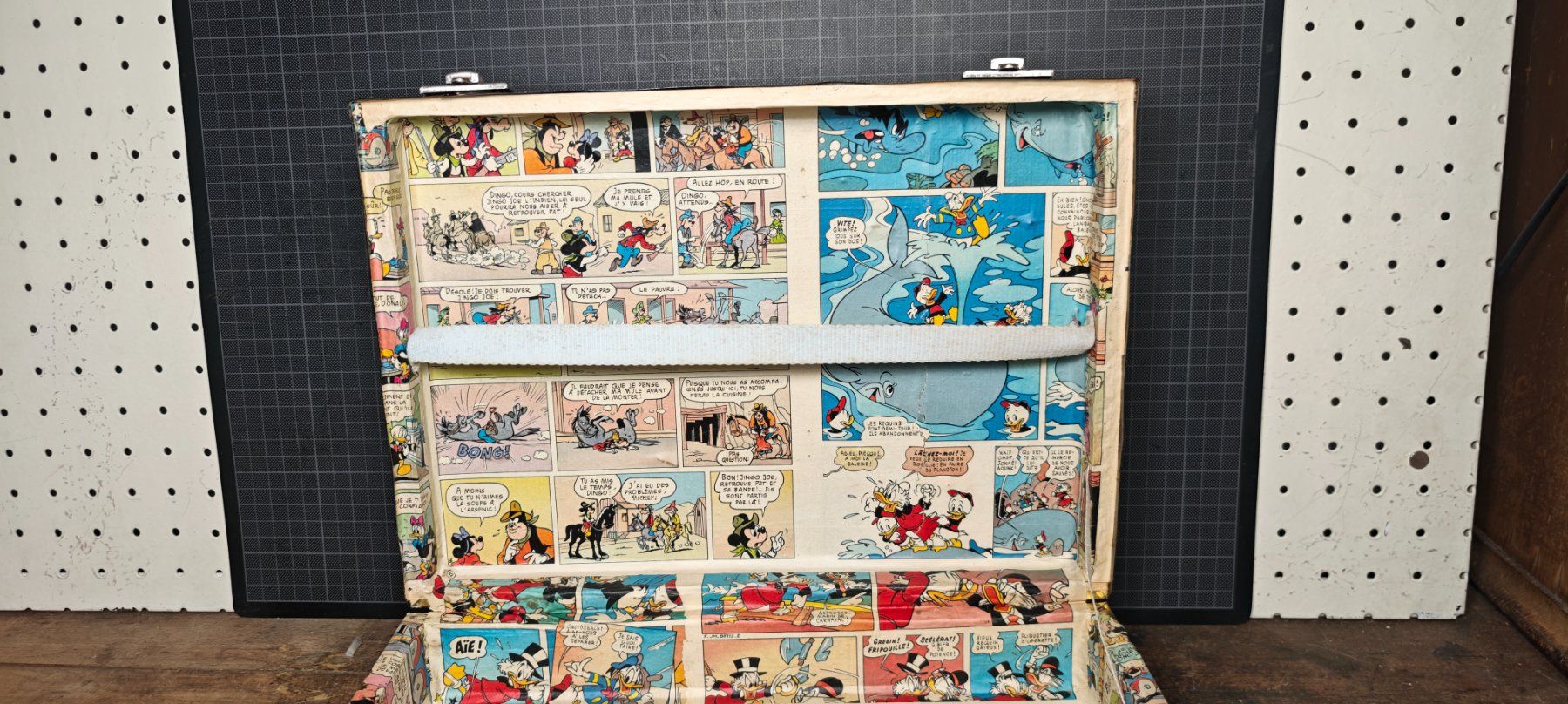 Reisekoffer: Wunderschöner seltener DAKAR Cot-Cot-Koffer“ COMIC STYLE – Gebraucht aus Gelterkinden von MYSTOREFORYOU4460 7
