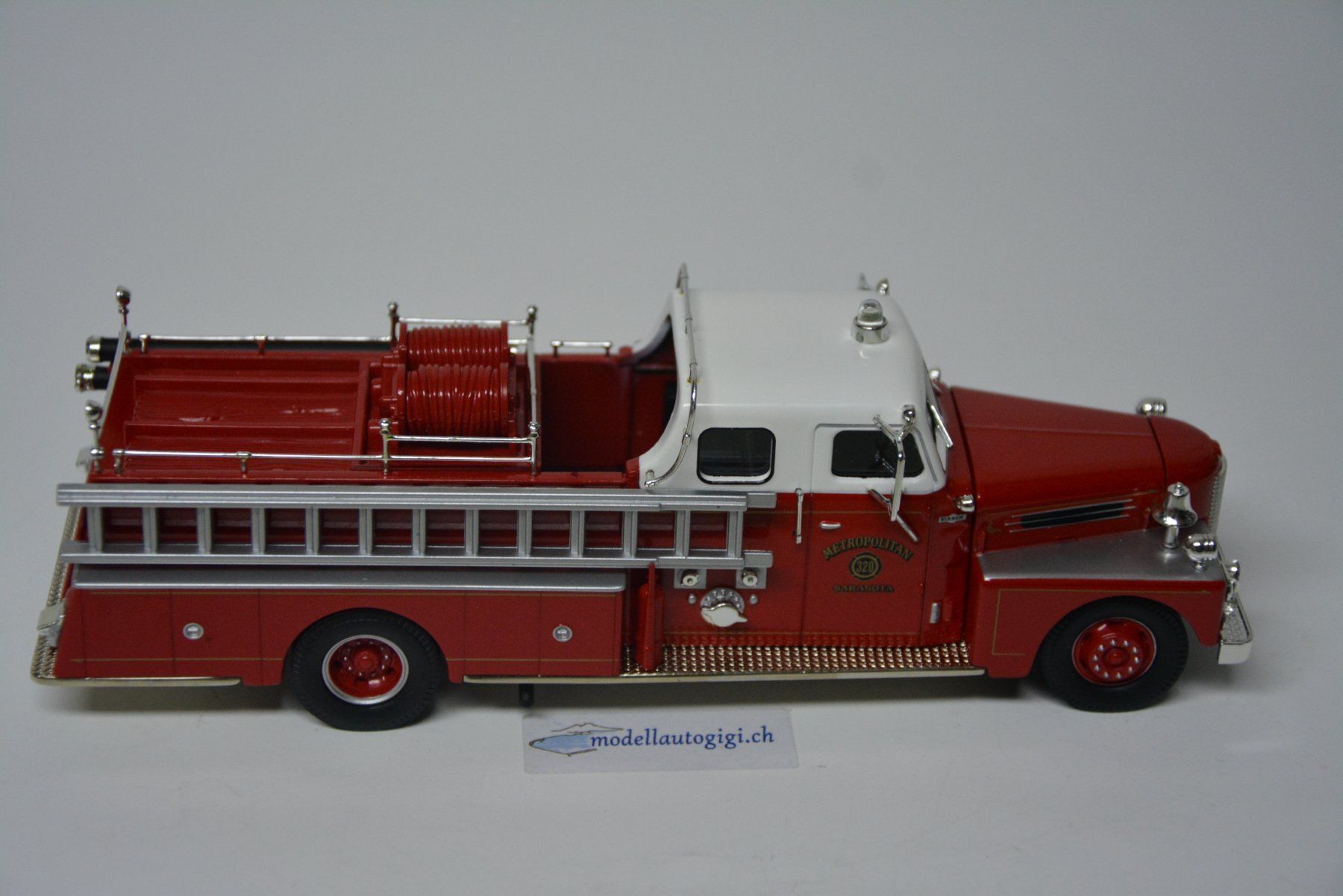 Kit di modellismo & Modellini statici: Peter Pirsch  Sons Closed CAB Sedan 1:50 – Nuovo e nell'imballaggio originale da Goldach venduto da Feivel9 5
