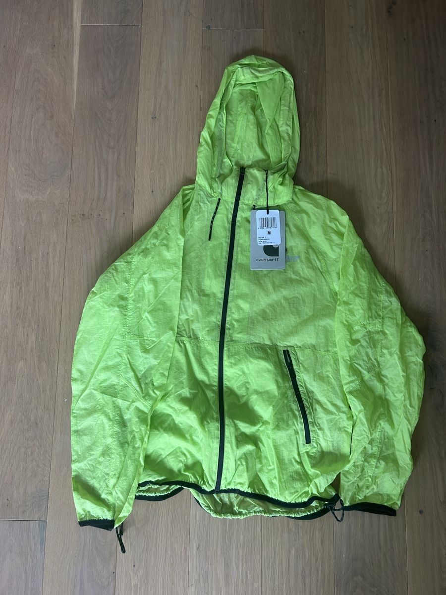 Carhartt Jacken: Neue Carhartt Jacke in der Grösse M – Neu und originalverpackt aus Olten von Andreablum