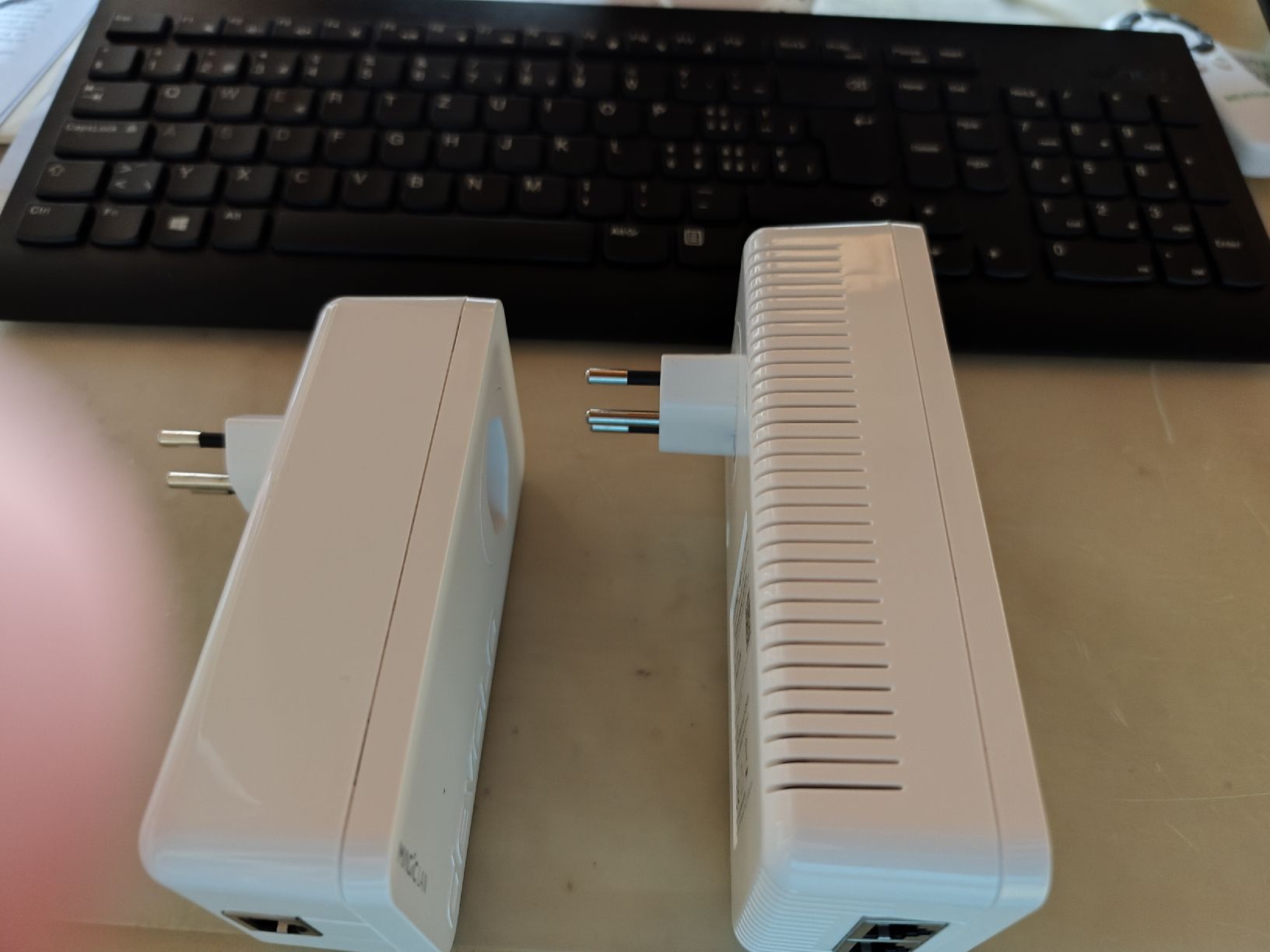 Devolo Laufwerke & Adapter: Develo Magic 2 LAN and WiFi - Starter Kit – Gebraucht aus Herrliberg von daniel8704 2
