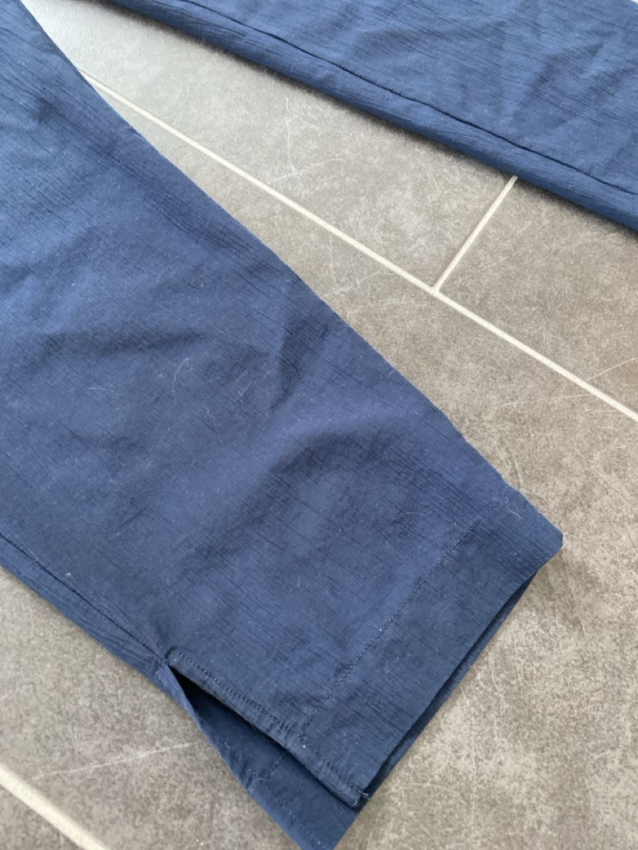 Esprit Pantaloni: Esprit Sommerhose blau 38 – Usato da Seuzach venduto da freiheiten 1