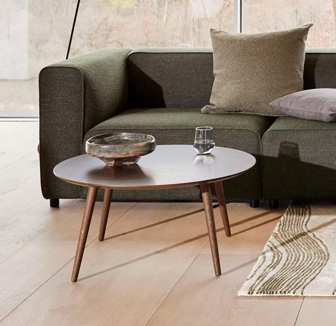 Boconcept Tables: Couchtisch - BoConcept  Dunkles Eichenfurnier – D'occasion à Zürich par liligruen