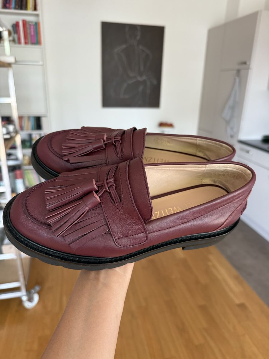 Stuart Weitzman Scarpe da donna: Stuart Weitzman burgundy leather loafers, size 37 – Nuovo (secondo la descrizione) da Zürich venduto da gracieteS 2