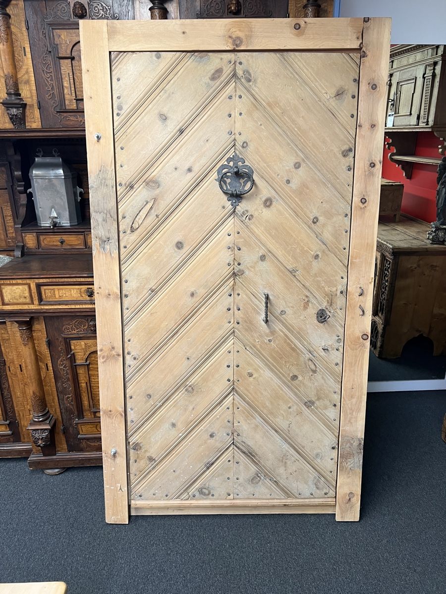 Porte: Antike Engadiner Türe – Usato da Gossau SG venduto da Keller-Antiques