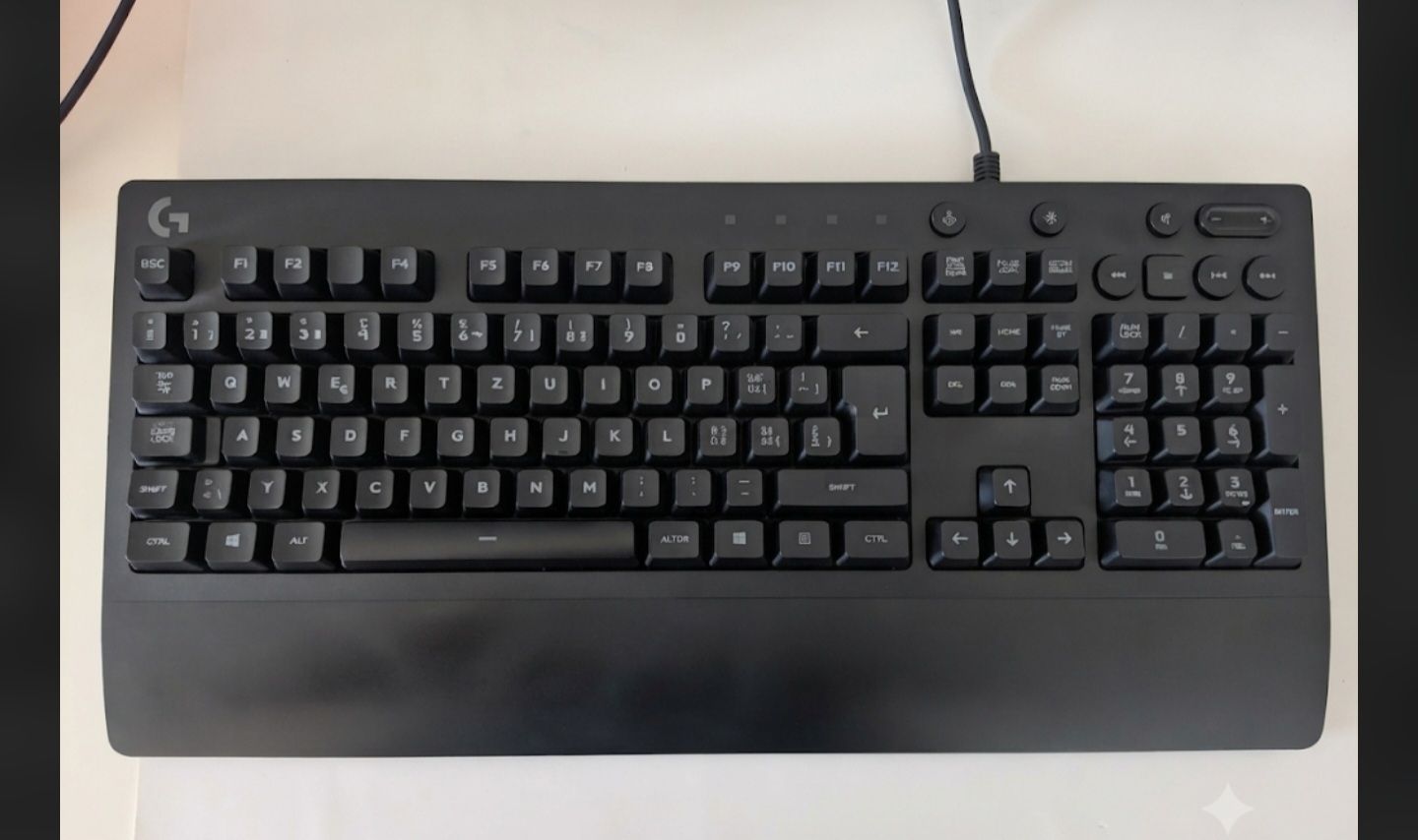 Logitech Tastiere: Clavier gaming Logitech G213 Prodigy utilisé – Usato da lausanne venduto da Nils2_0 1