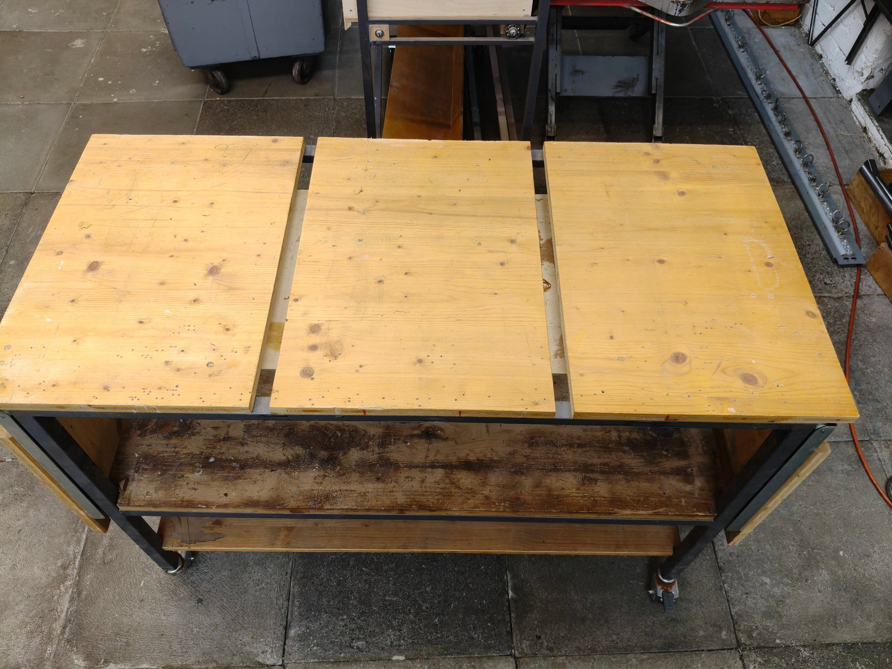 Établis: Werktisch auf Räder – D'occasion à Ebikon par werkhuette 3
