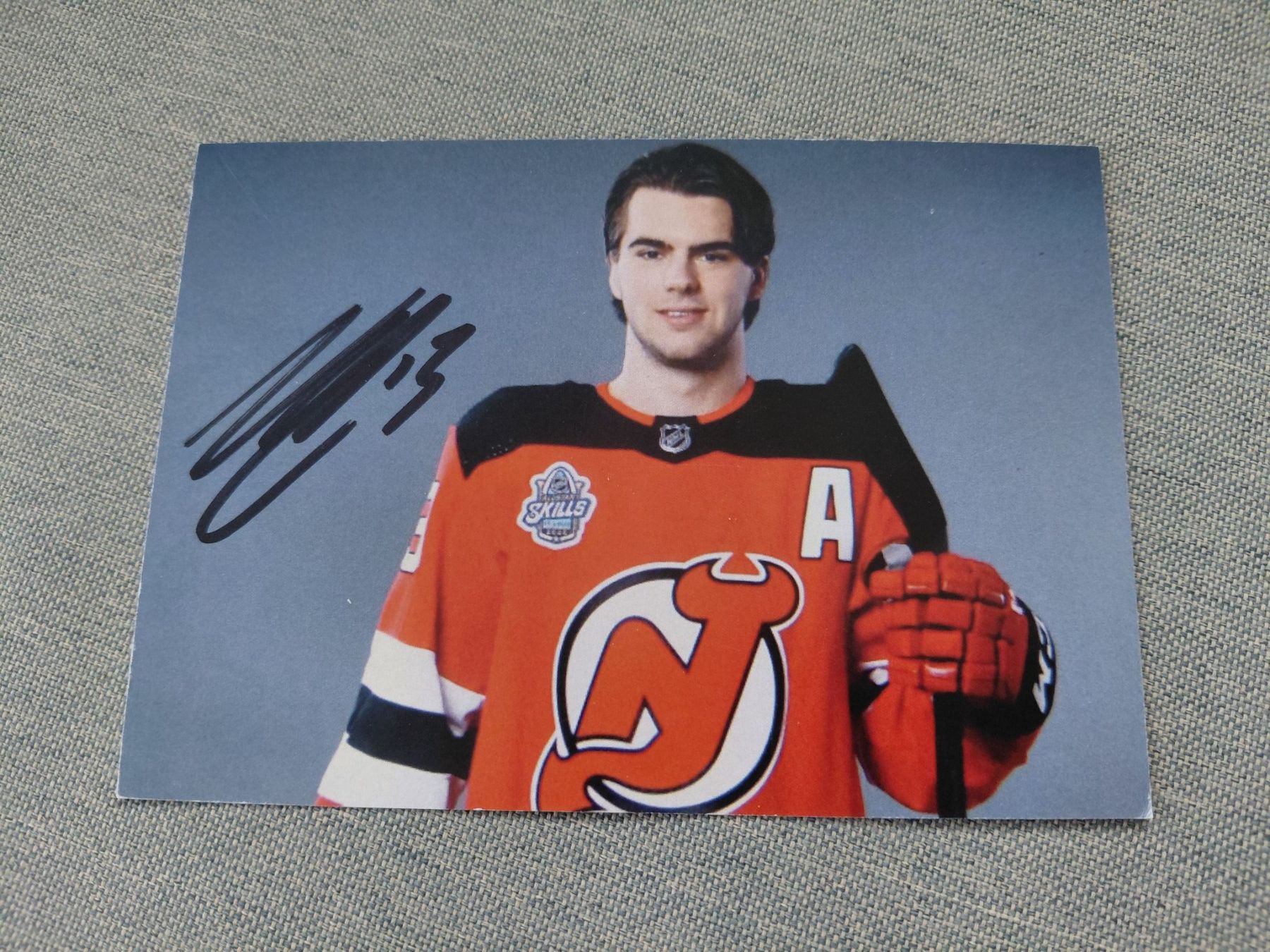 Autografi: Autogrammkarte Nico Hischier – Usato da Schmerikon venduto da Olympia04