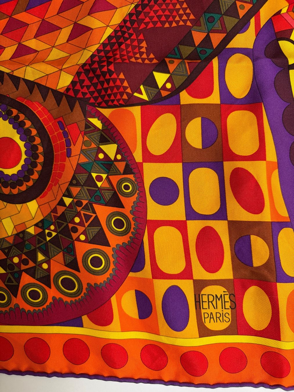 Hermès Foulards & écharpes: Hermès Silk Scarf, 90cm – D'occasion à Winterthur par mapehape 4