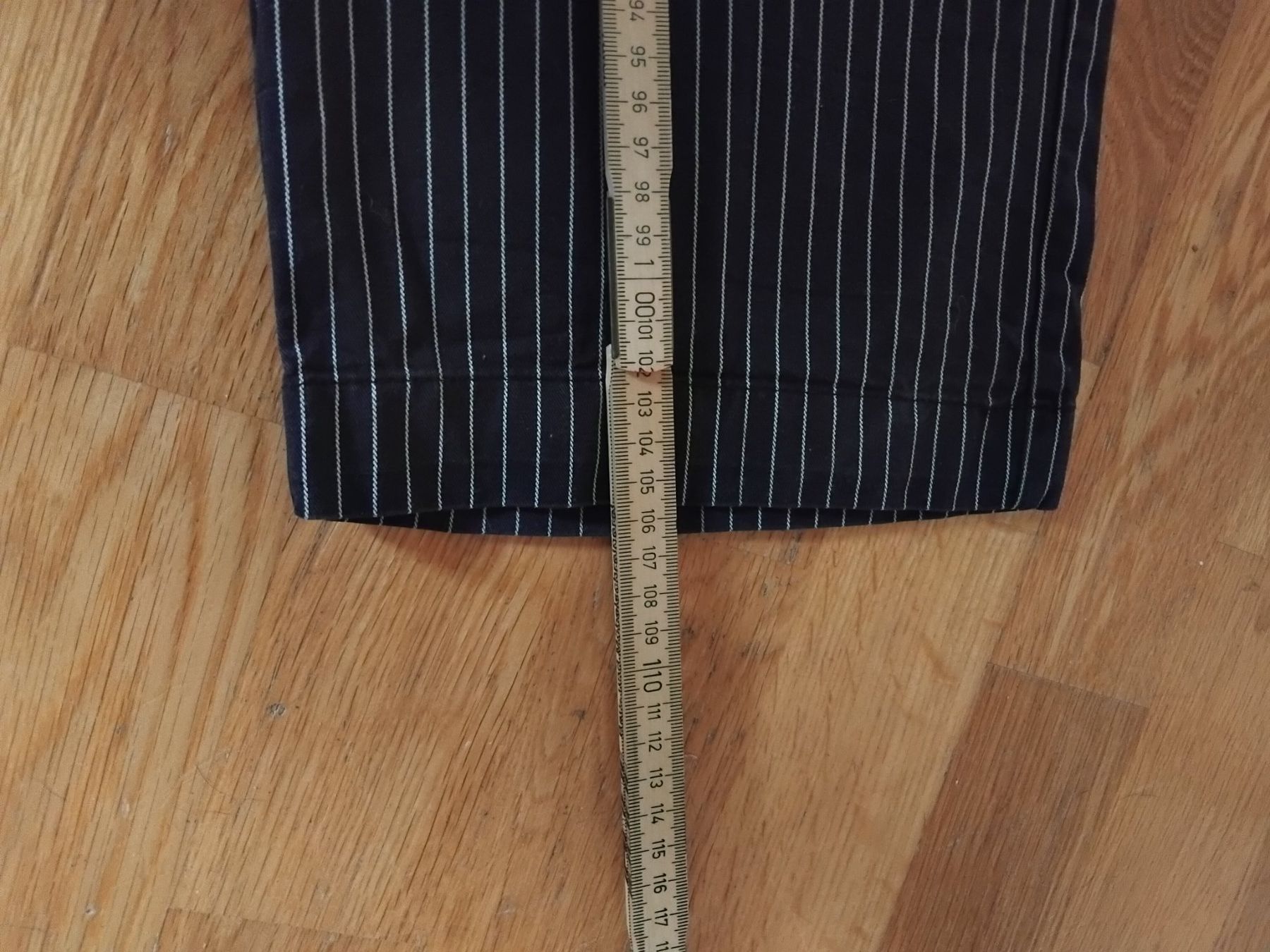 Pantaloni: Hosen – Usato da Nuglar venduto da jentel 3