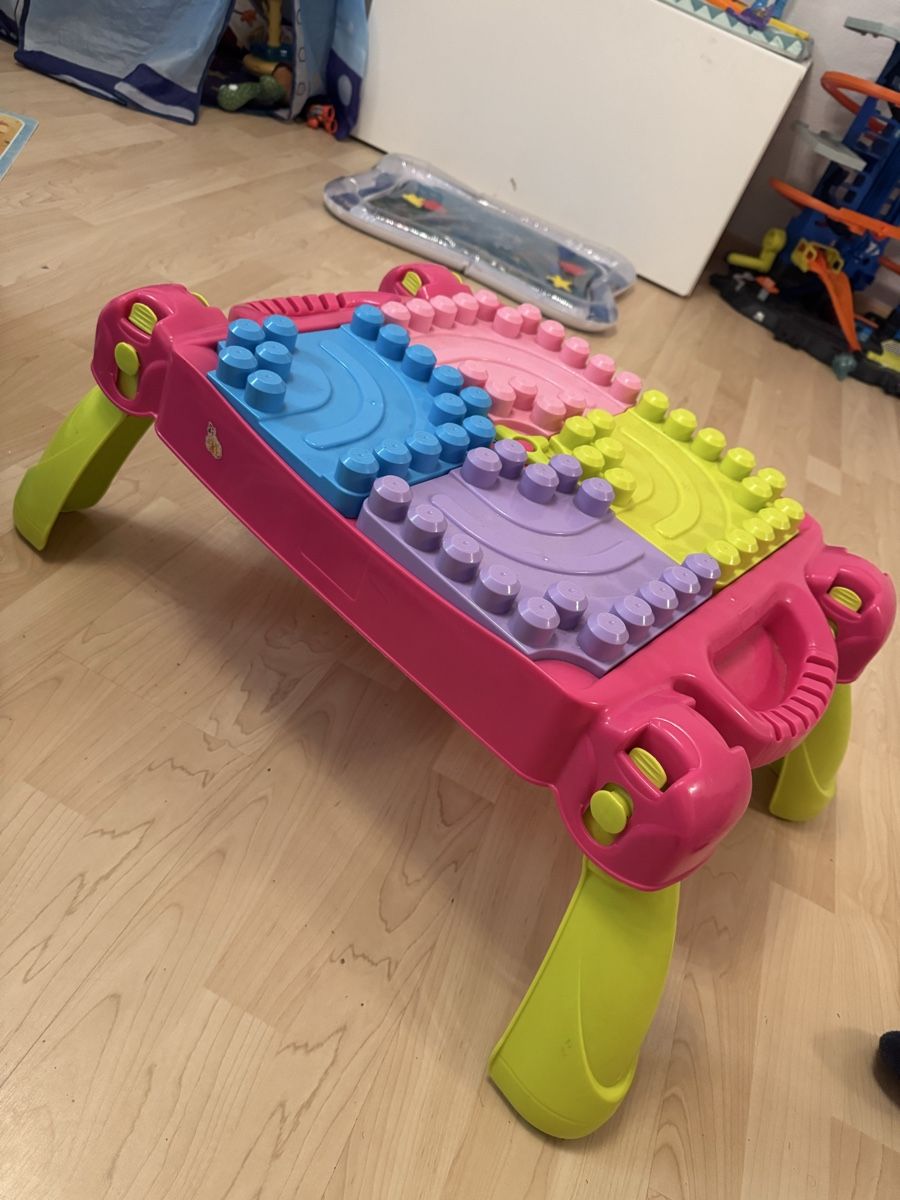 Spielzeuge: Mega Bloks Build n Learn Table – Pink – Gebraucht aus Wohlen AG von bongo8nunu 1