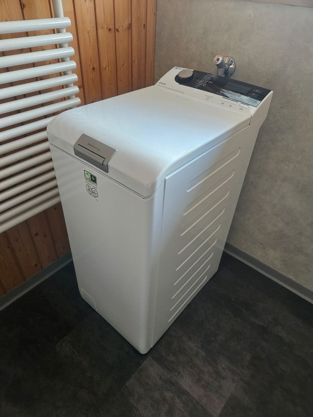 Electrolux Lavatrici: Waschmaschine Electrolux Toplader – Usato da Rüti ZH venduto da looren94