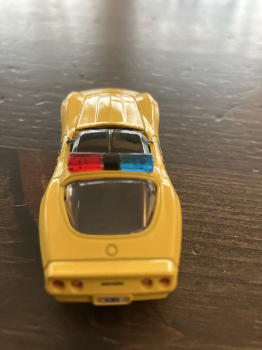 Greenlight Modellini d'auto: Greenlight Chevrolet Corvette Polizei Auto – Usato da Steffisburg venduto da muggenstutz31 2