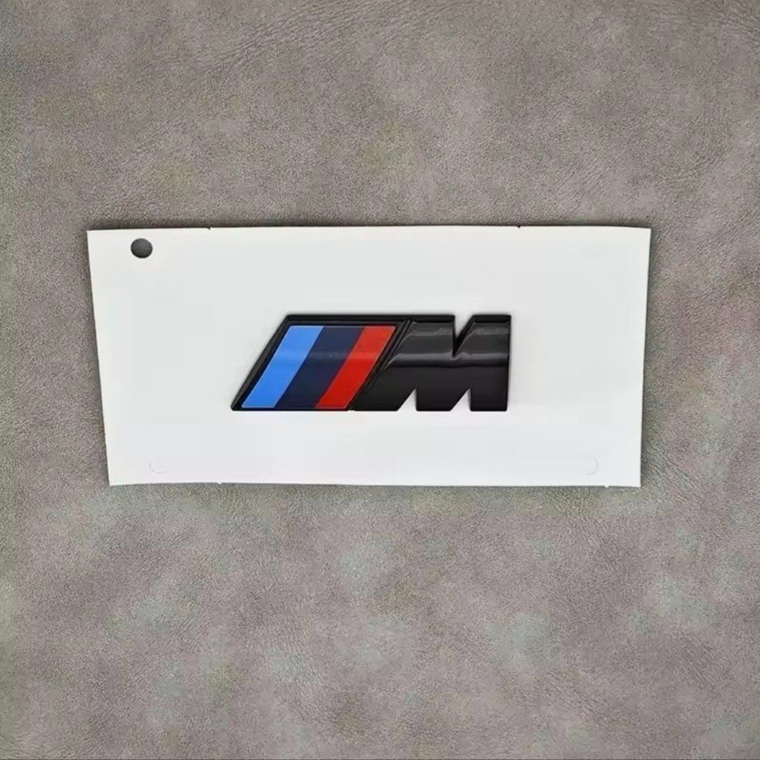 Accessori per altri veicoli: BMW M Logo glänzend Schwarz – Nuovo e nell'imballaggio originale da Gelterkinden venduto da Jetlir. 3