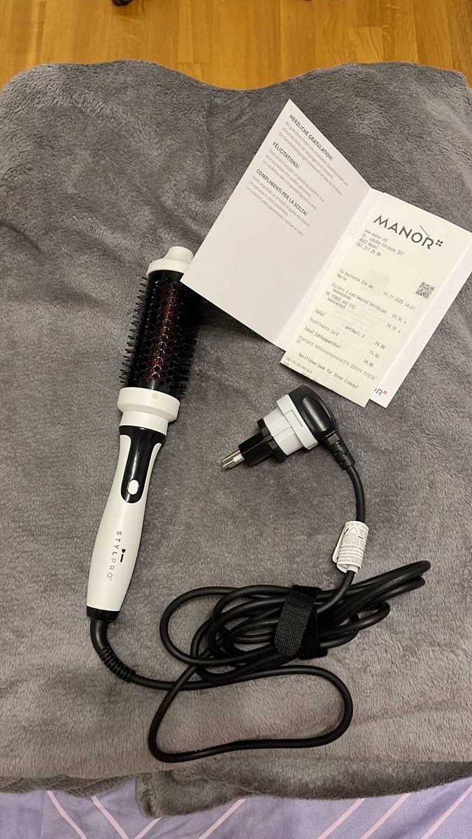 Sonstige Haarpflege: STYLPRO Styling Brush | mit Garantie – Gebraucht aus Basel von Sandraxtr