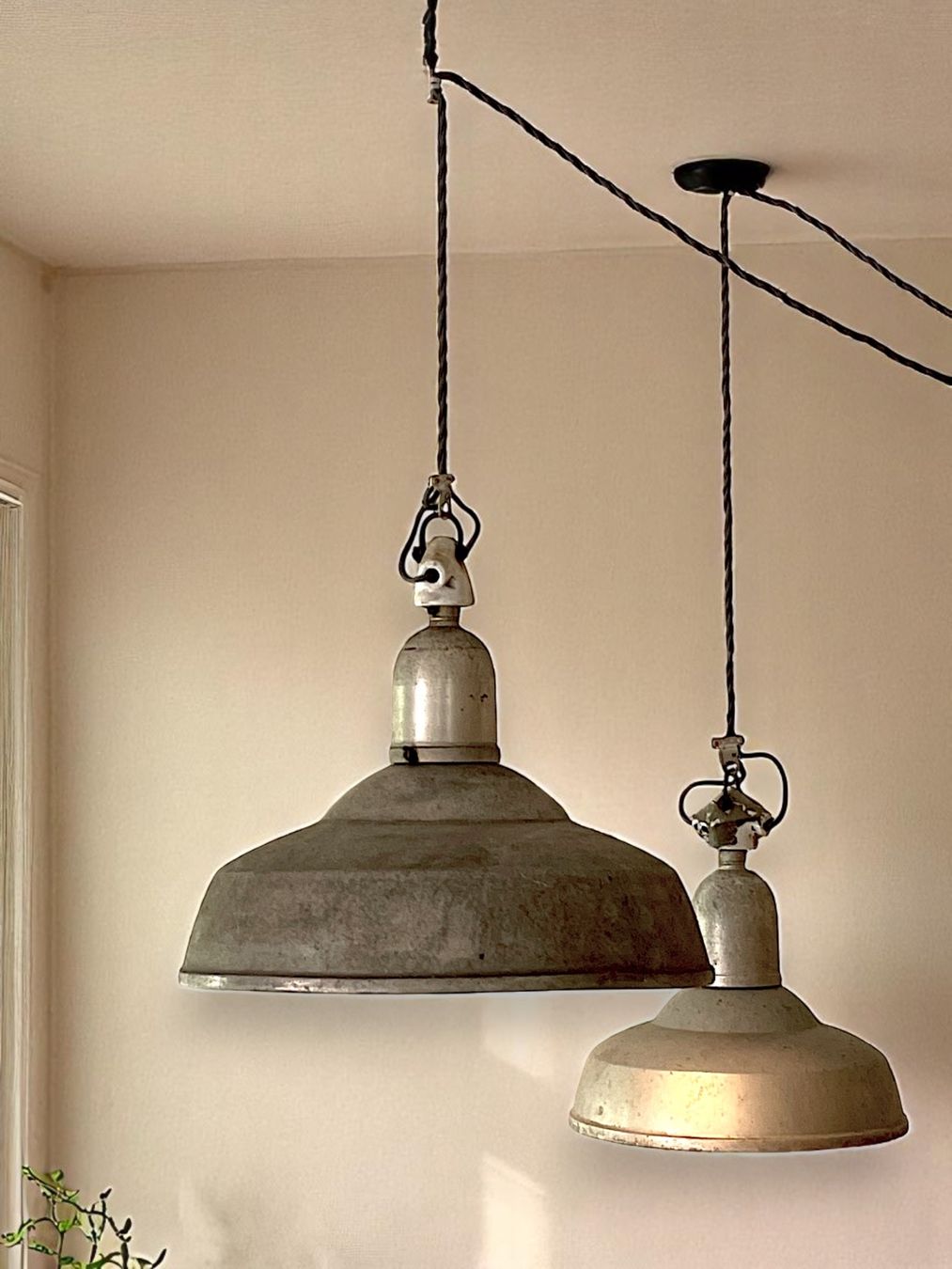 Kronleuchter & Deckenlampen: Hängelampe – Gebraucht aus Gunzwil von vintage-bazaar