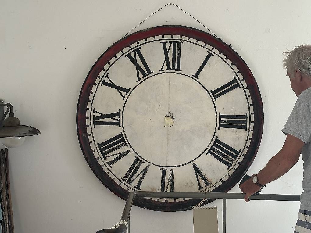 Stand- & Wanduhren: Horloge de collège – Gebraucht aus Lutry von car_6xtf