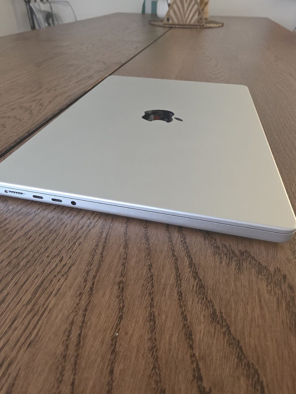 Apple Notebooks: MacBook Pro 14" (Puce M1 Pro) – Neu (gemäss Beschreibung) aus Genève von ever8 2