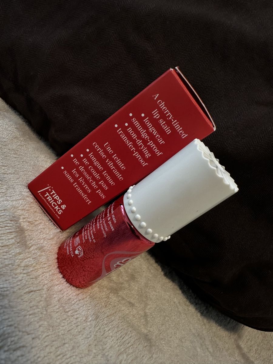 Benefit Make-up: Benefit Tint Bright Cherry Neu – Neu und originalverpackt aus Wallisellen von nv7 1
