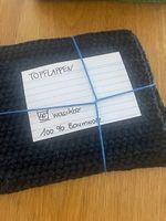 Topflappen schwarz