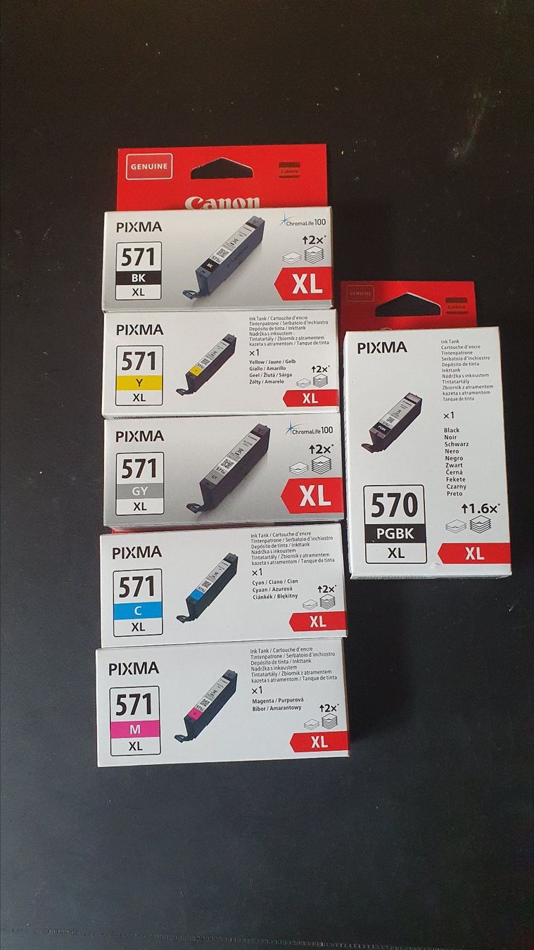 Canon Cartouches & Toner: Canon Druckerfarbe – Neuf avec emballage d'origine à Dietikon par Testodo55
