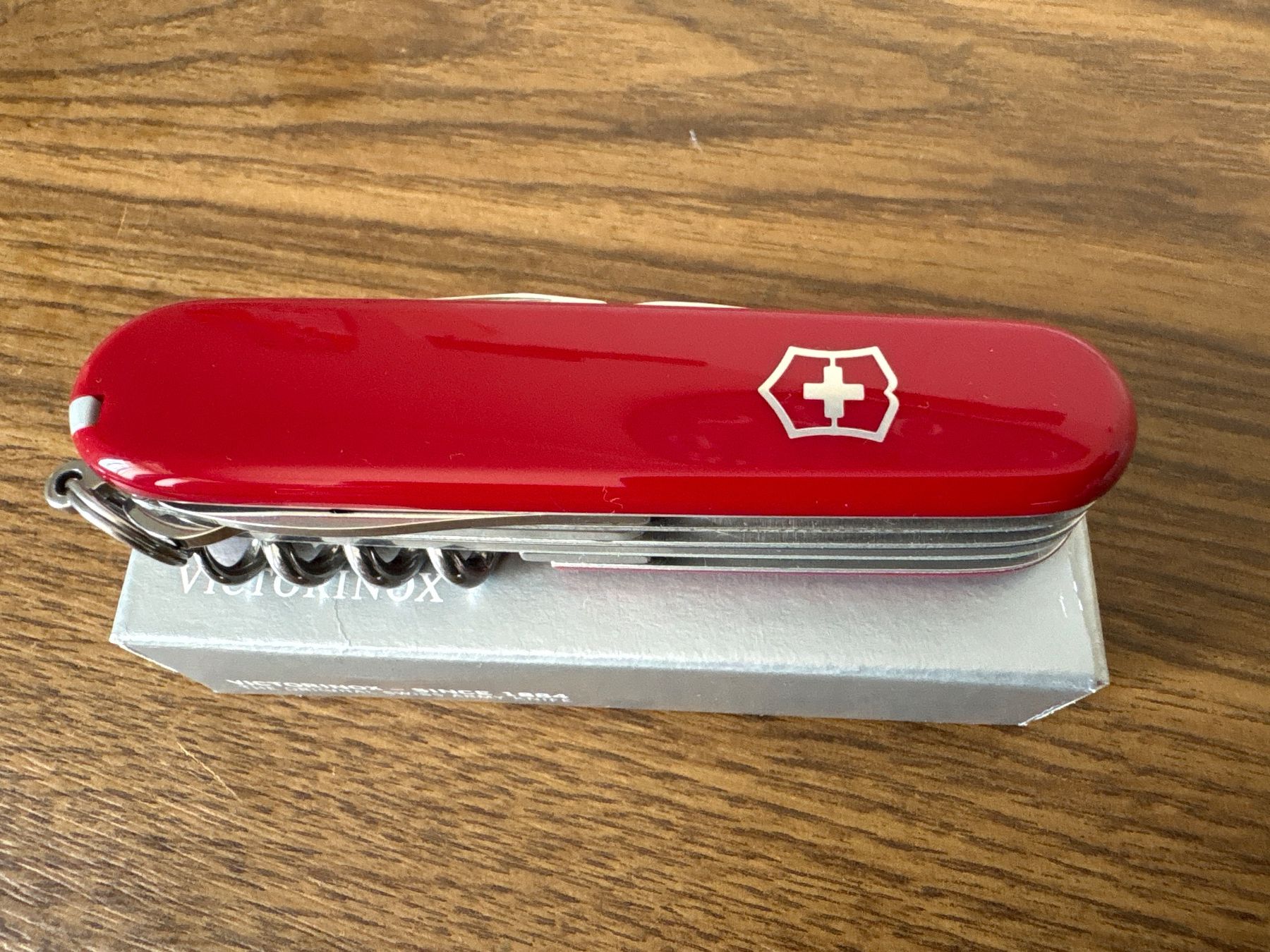 Victorinox Couteaux de poche: VICTORINOX - Huntsman - Sackmesser – D'occasion à Andwil SG par Rainboli 8