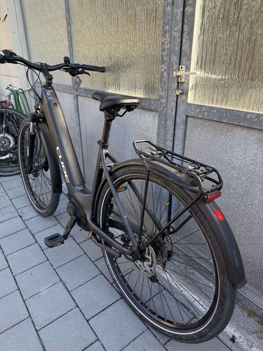 Cube Vélos: Cube Damen E-Bike mit Bosch Performance Line Motor  – D'occasion à Oberentfelden par speed_71 5