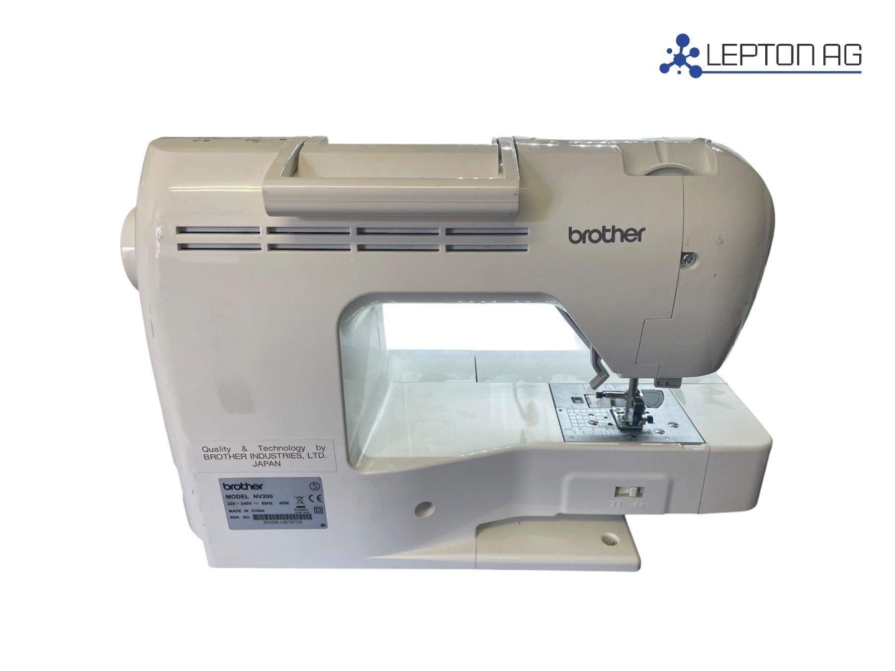 Brother Machines à coudre: Brother NV200 Nähmaschine – Défectueux à Niederdorf par LeptonAG 2