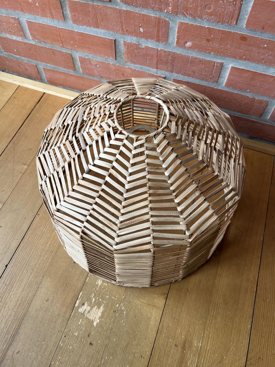 Ikea Lampenschirme: Lampenschirm Rattan Korboptik boho – Gebraucht aus Biel/Bienne von mona222