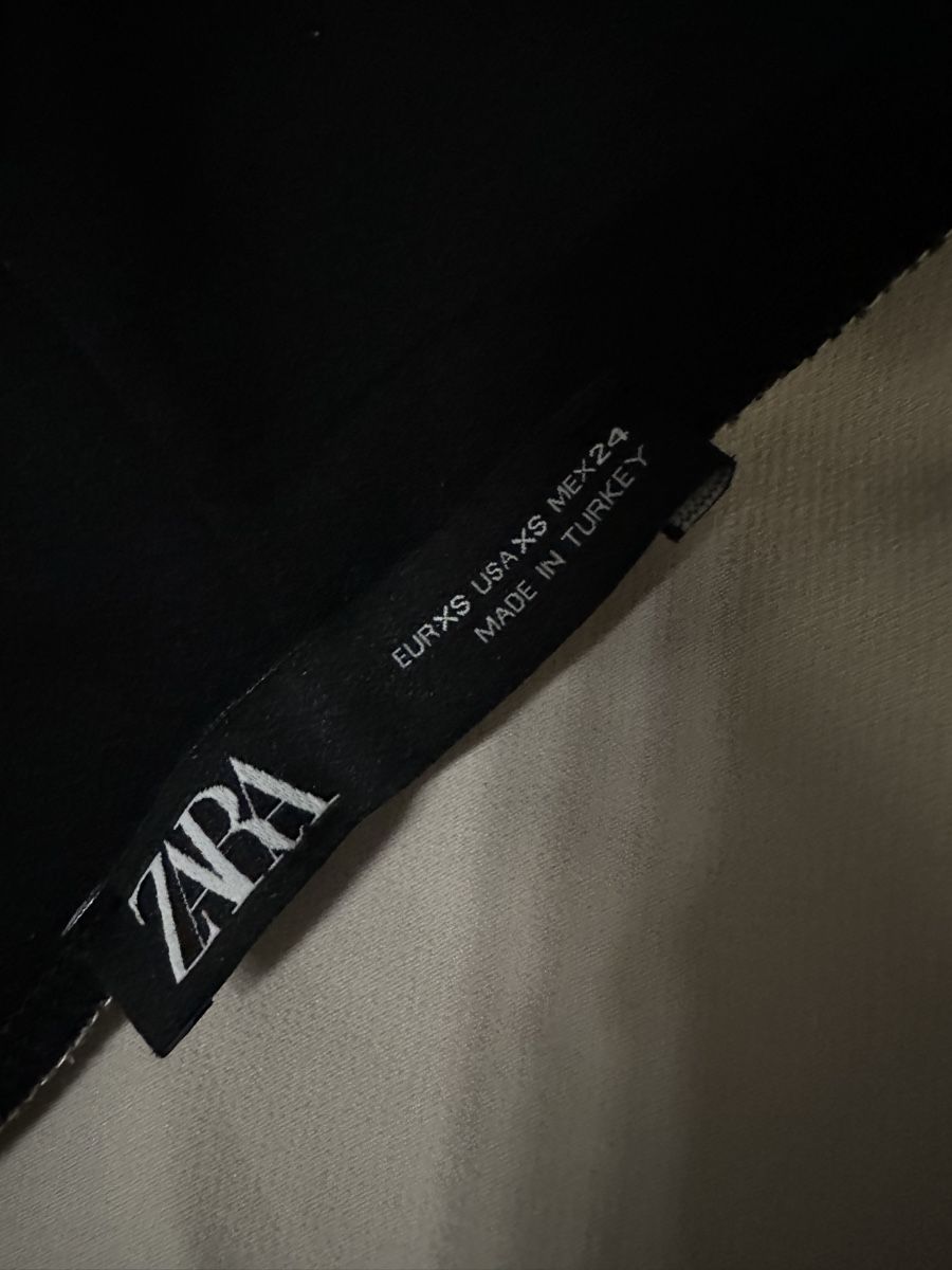 Zara Maglioni & Felpe: Zara Hoodie Pullover Grösse XS – Usato da Schaanwald venduto da ael248 1