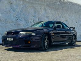 Nissan Skyline GTR R33 VSpec 