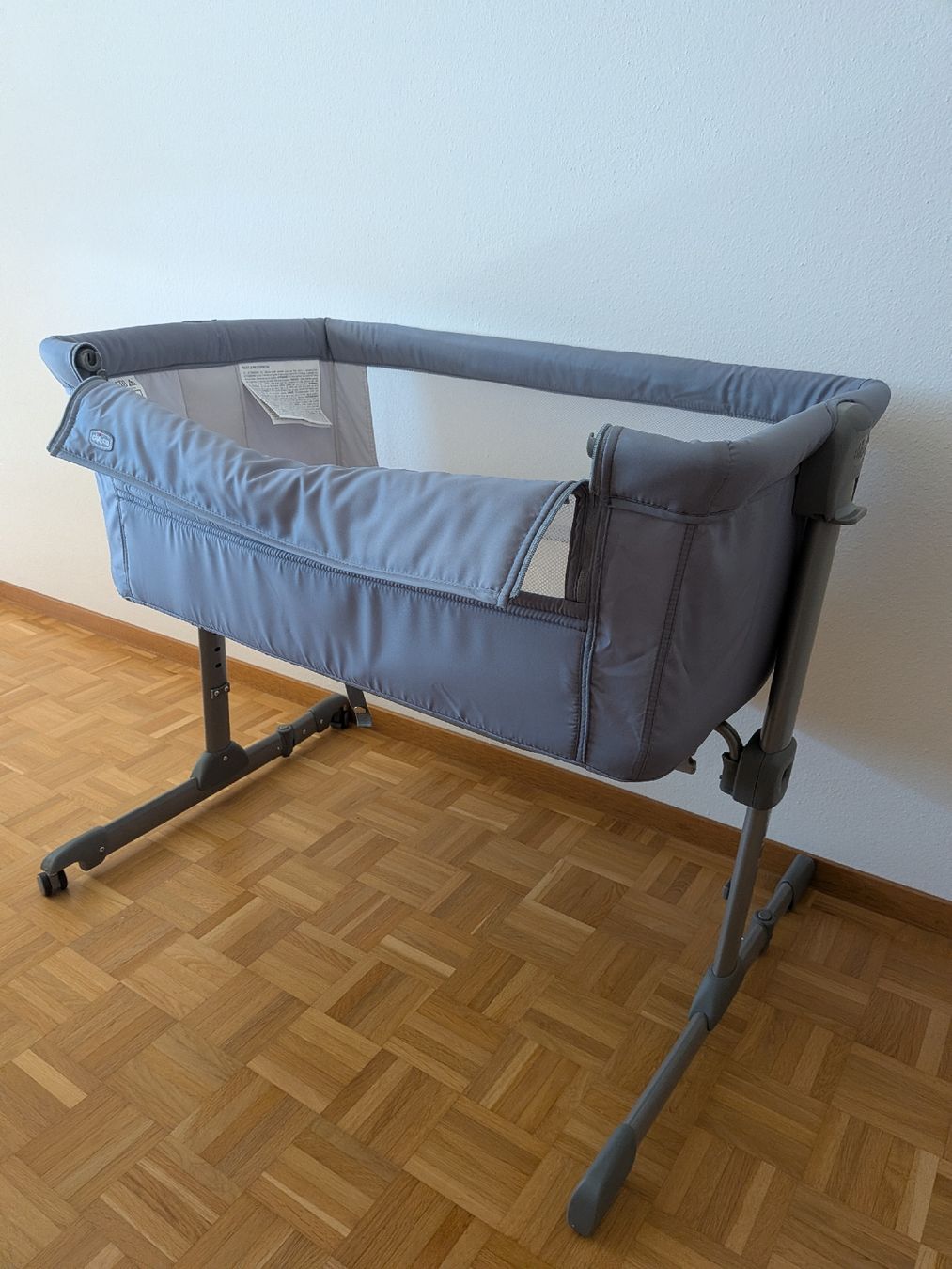 Chicco Berceaux: Chicco Next2Me cododo bedside crib NEW – Neuf (Voir description) à Genève par Loloana