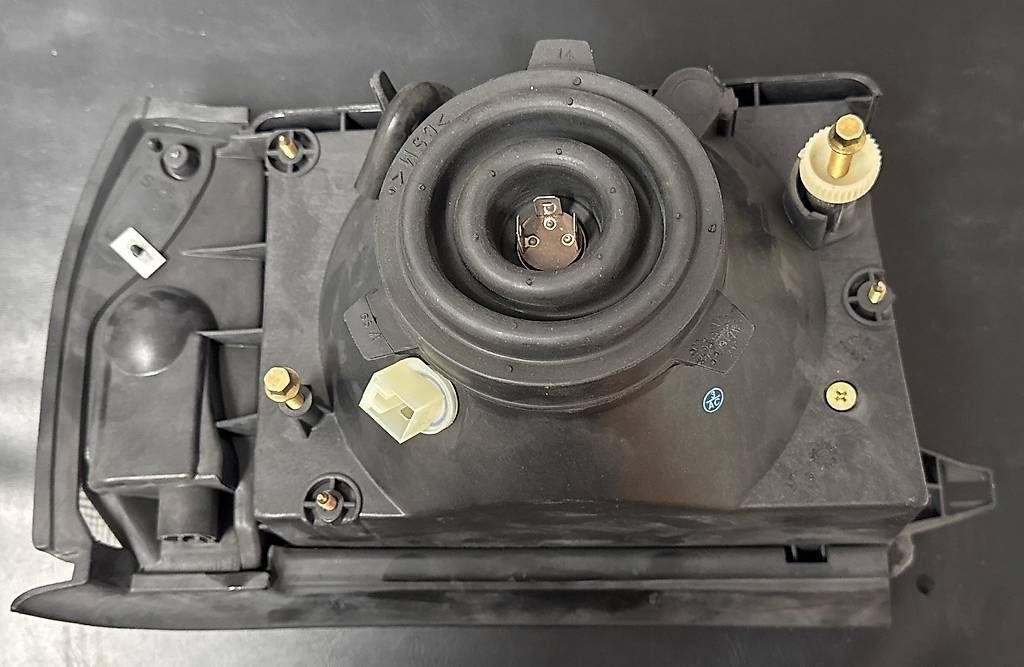 Fari: 7737588 - Scheinwerfer Y10 (Sx - links) – Usato da Chur venduto da alessiogr 2