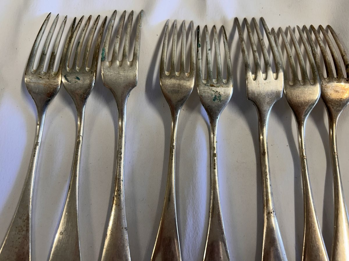 Fourchettes: 26 Gabeln, eine kleinere Gabel, Silber – D'occasion à Kehrsiten par fot_55m5 4