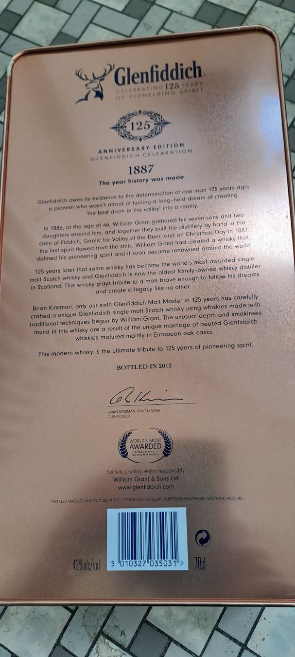 Glenfiddich Spiritueux: Glenfiddich 125 Anniversary Edition limitée. Neuf. – Neuf avec emballage d'origine à Les Brenets par Galen25 4