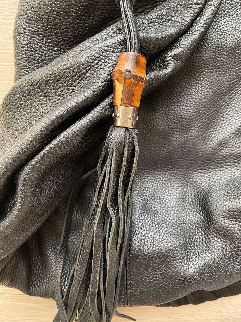 Gucci Borse da donna: GUCCI, Black leather bamboo tote bag – Usato da Pully venduto da Kika46 2