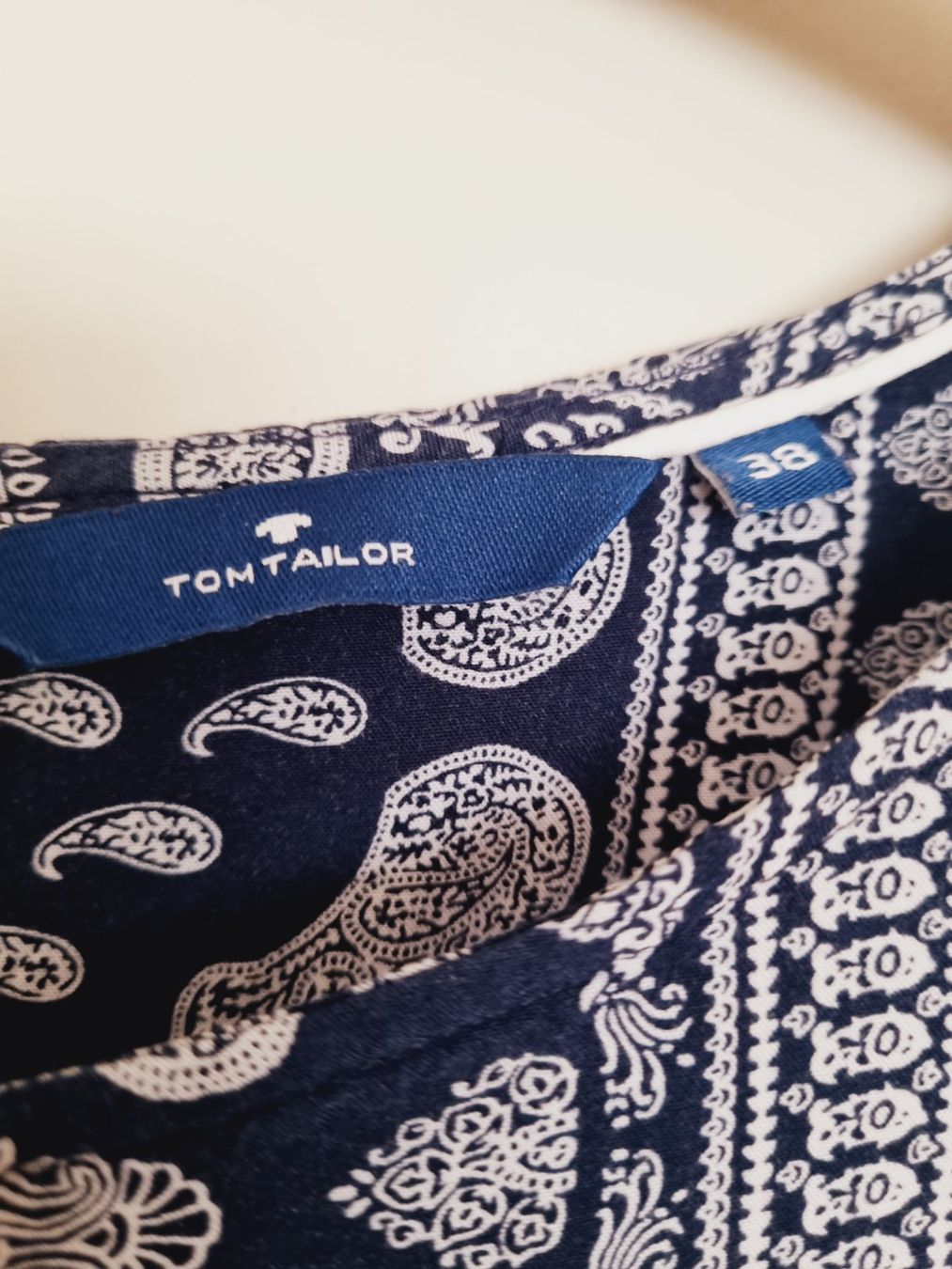 Tom Tailor Camicette: Bluse Tom Tailor Gr.38 – Usato da Basel venduto da ela_8thv 2