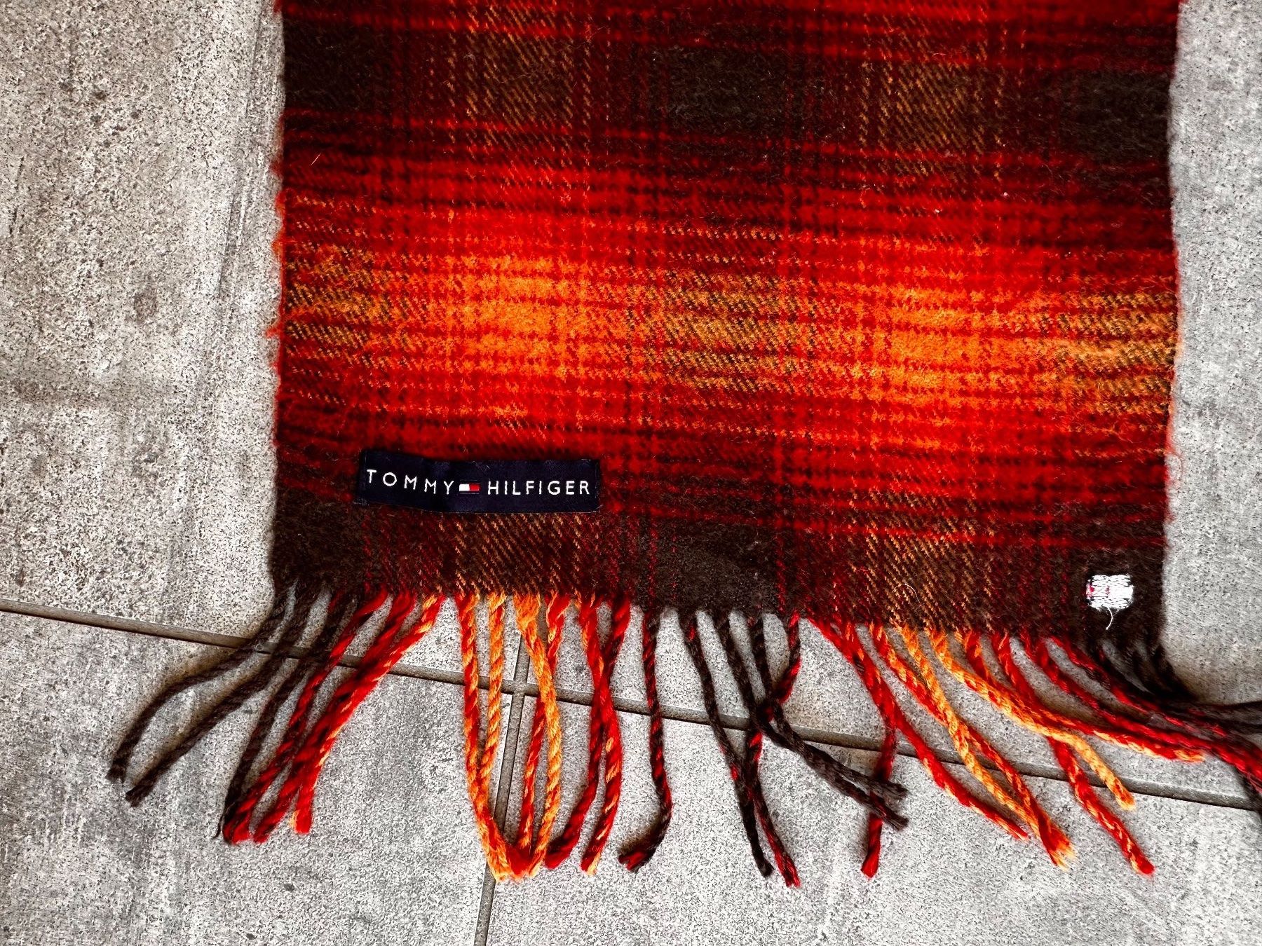 Tommy Hilfiger Echarpes: écharpe Tommy Hilfiger - orange – D'occasion à Leytron par TipTop1912 3